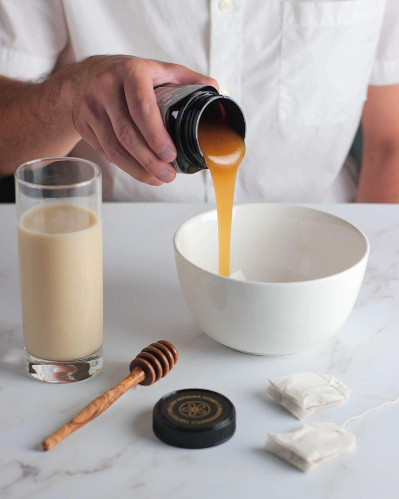 Melora Raw Manuka Honey from New Zealand | UMF 15+ | MGO 525+ | 8.8 Oz Jar